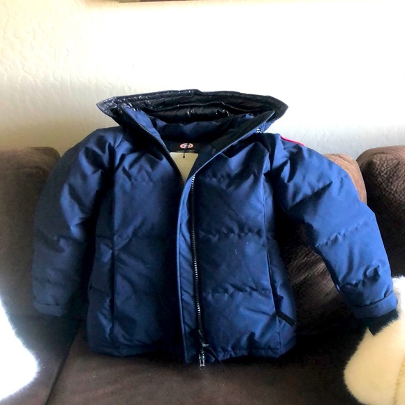 Canada Goose: Chelsea Parka; Atlantic Navy